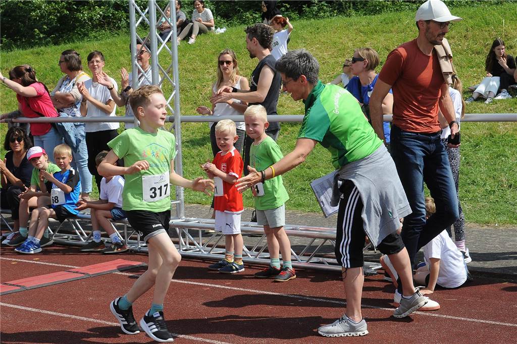 Der 16. Schwerter Ruhrstadtlauf in Westhofen.