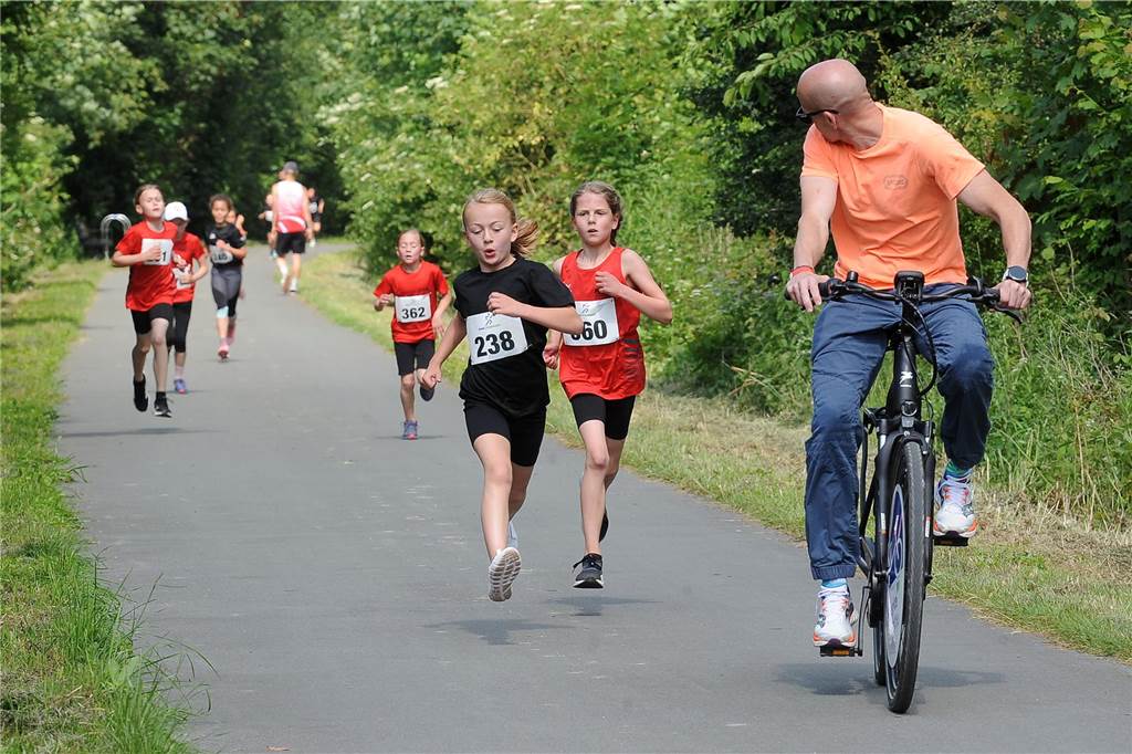 Der 16. Schwerter Ruhrstadtlauf in Westhofen.