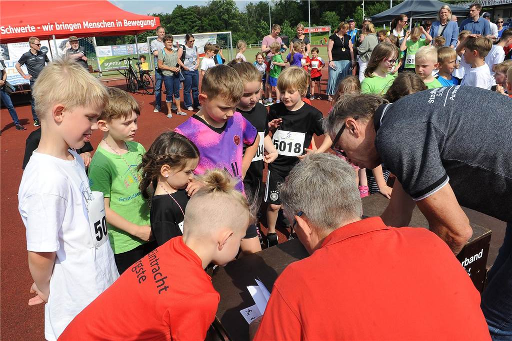 Der 16. Schwerter Ruhrstadtlauf in Westhofen.