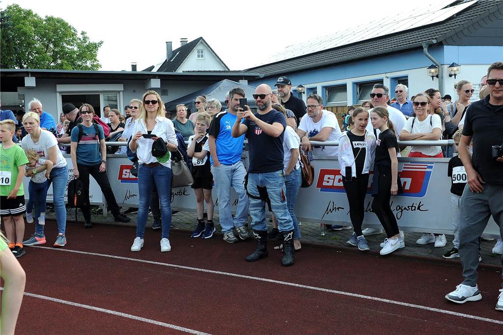 Der 16. Schwerter Ruhrstadtlauf in Westhofen.