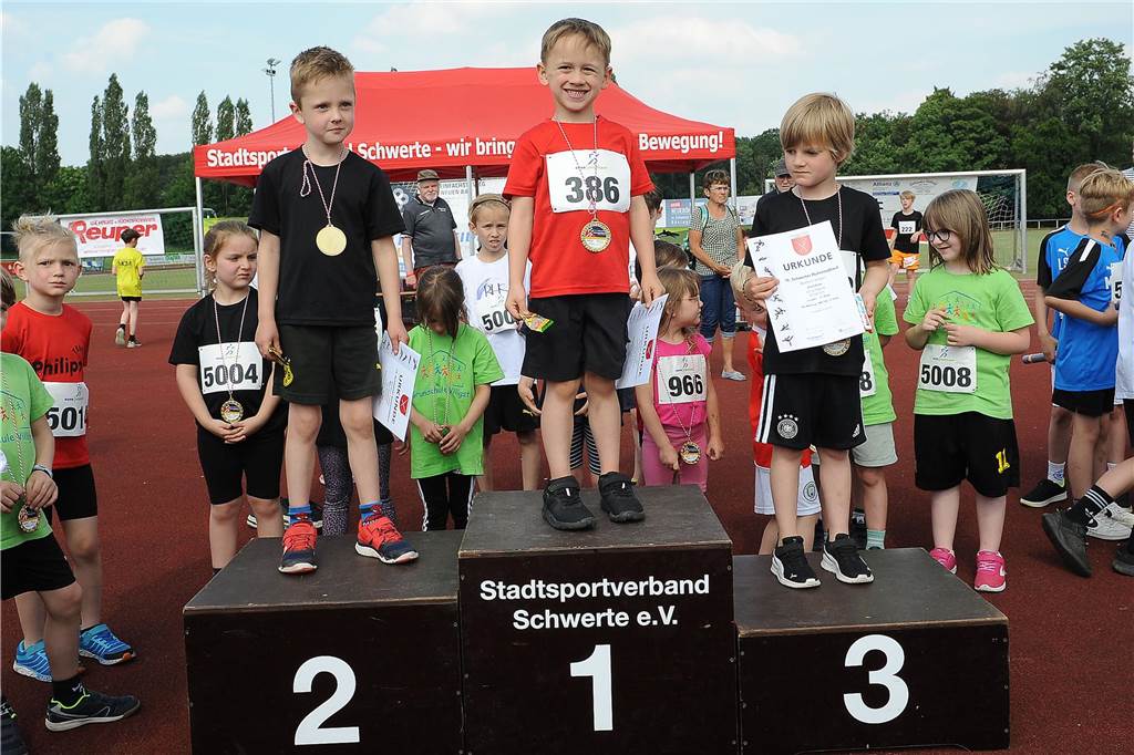 Der 16. Schwerter Ruhrstadtlauf in Westhofen.