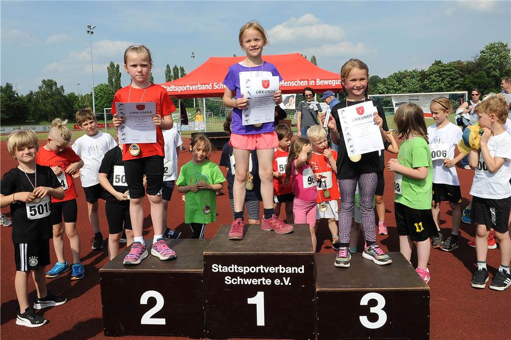 Der 16. Schwerter Ruhrstadtlauf in Westhofen.