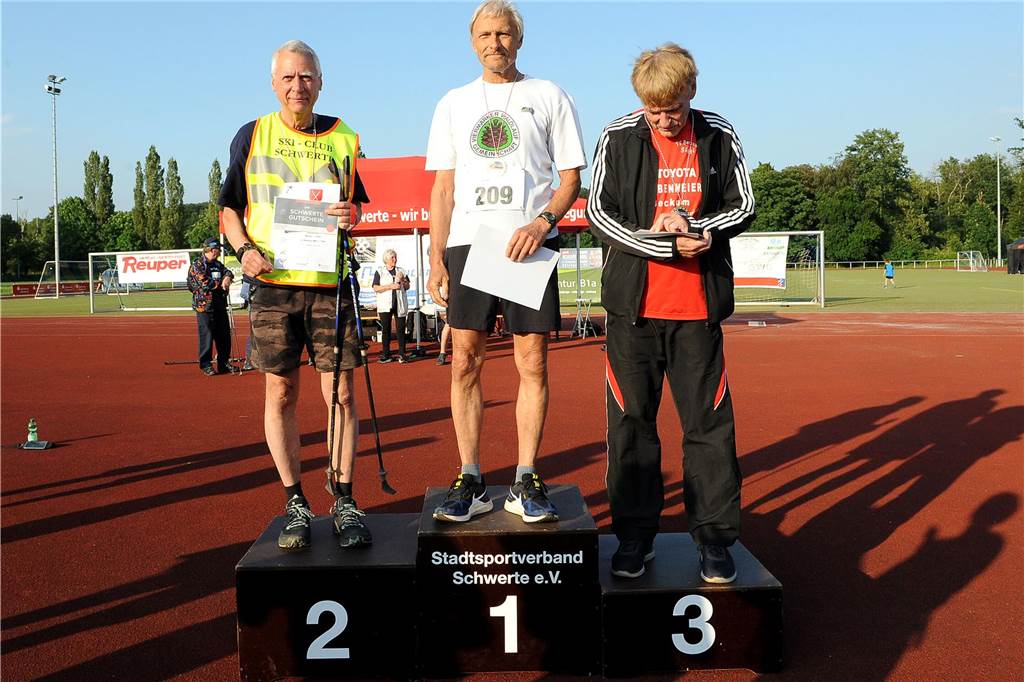 Der 16. Schwerter Ruhrstadtlauf in Westhofen.