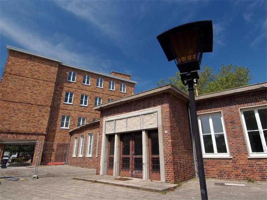 Beratungen über Unesco-Welterbe begonnen Der 1929 entstandende Gebäudekomplex in Bernau soll Bestandteil möchte als Ergänzung des Dessauer Bauhauses in die Unesco-Liste aufgenommen werden. Foto: Patrick Pleul
