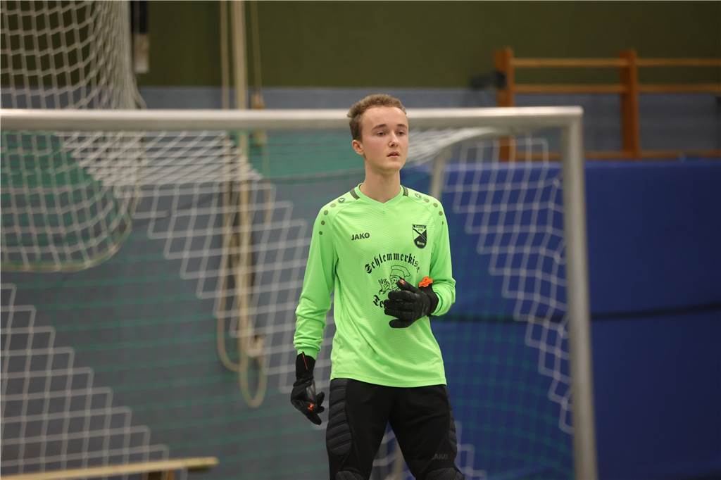 Der 35. Davertpokal hatte einiges zu bieten. Am Ende war der VfL Senden der verdiente Sieger, aber auch viele andere Mannschaften überzeugten. Wir waren mit der Kamera dabei.