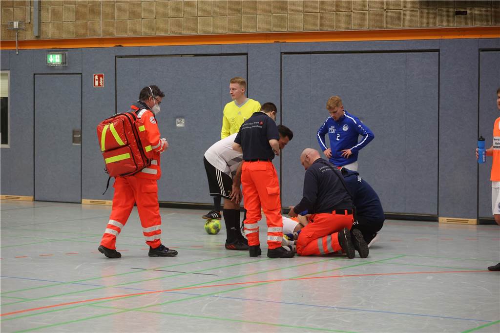 Der 35. Davertpokal hatte einiges zu bieten. Am Ende war der VfL Senden der verdiente Sieger, aber auch viele andere Mannschaften überzeugten. Wir waren mit der Kamera dabei.
