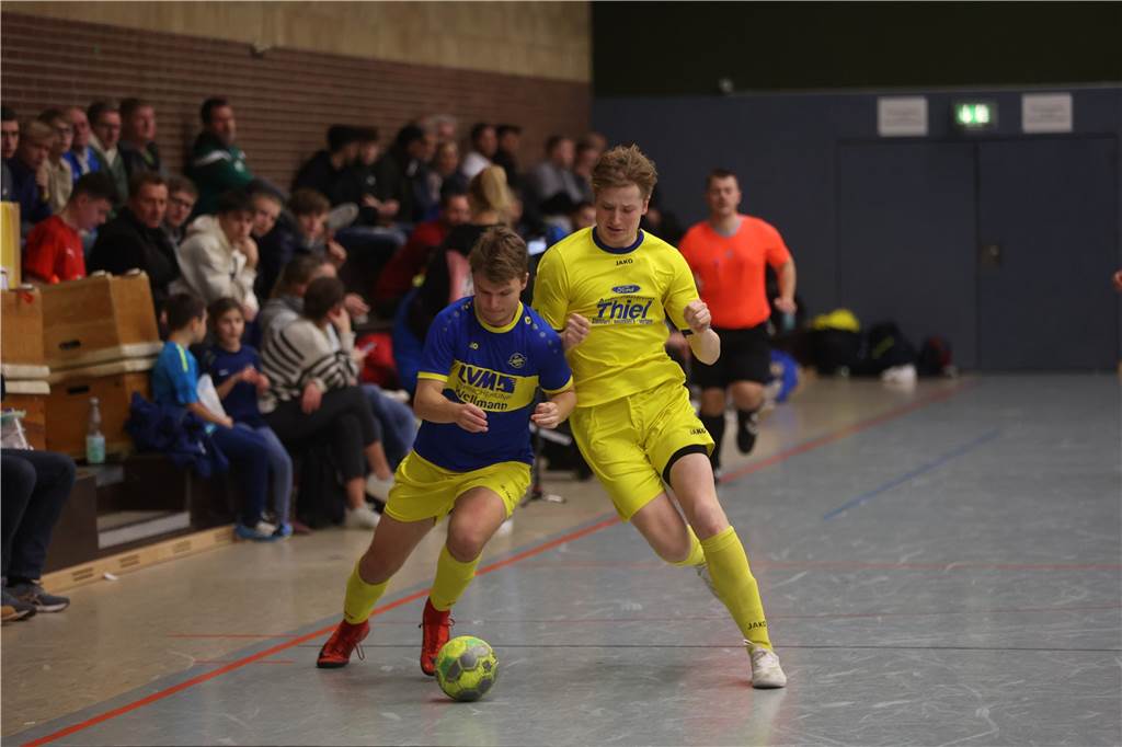Der 35. Davertpokal hatte einiges zu bieten. Am Ende war der VfL Senden der verdiente Sieger, aber auch viele andere Mannschaften überzeugten. Wir waren mit der Kamera dabei.