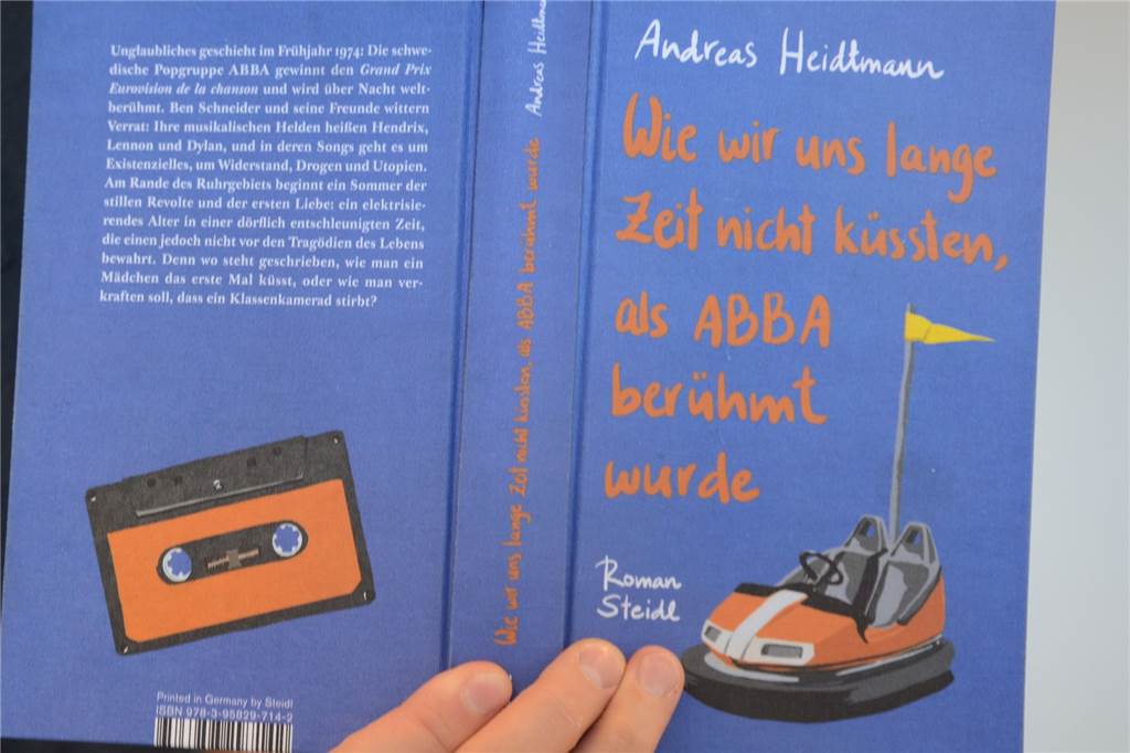 Hoch gelobter Roman über die Jugendzeit in einer „öden Provinz“ Der 352-Seiten-Roman ist im Steidl-Verlag erschienen.