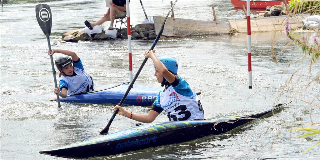 Zum Durchklicken: Mehr als 100 Fotos vom Ruhrslalom des Kanu- und Surf-Vereins Schwerte Beim 69. Schwerter Ruhrslalom wurde am Wochenende viel gepaddelt.