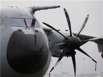 Der A400M ist vorerst nur bedingt einsatztauglich. Foto: Guillaume Horcajuelo/Archiv