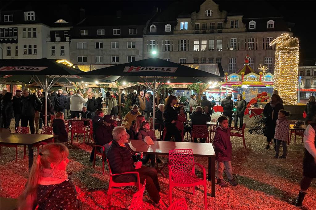 Viele Fotos: Das Adventszelt Open Air und der Castroper Weihnachtsmarkt sind eröffnet