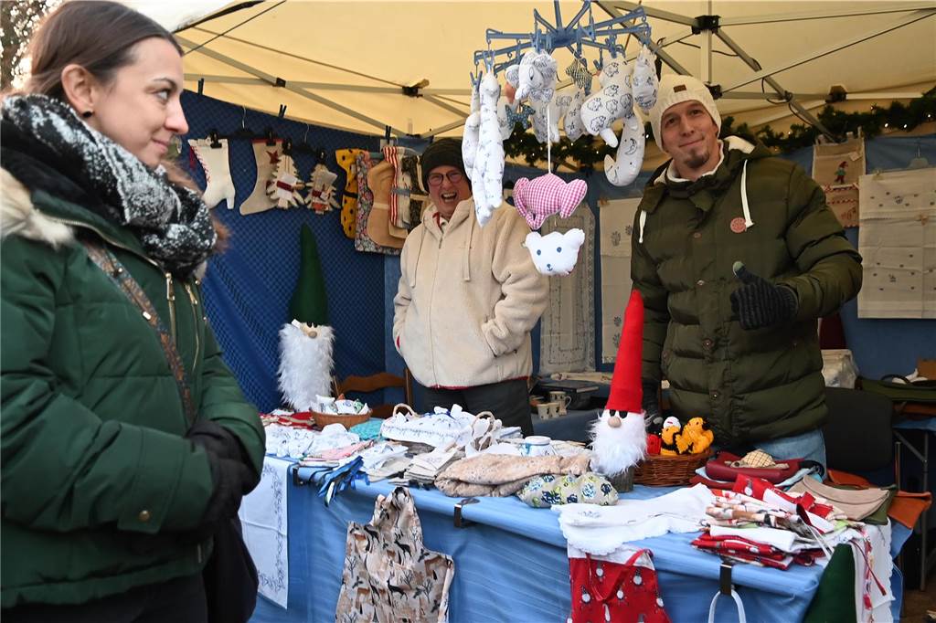 Der Adventszauber am Heimathaus in Dorsten-Wulfen am 1.12. war wieder Treffpunkt für viele Wulfener und "auswärtige" Gäste.