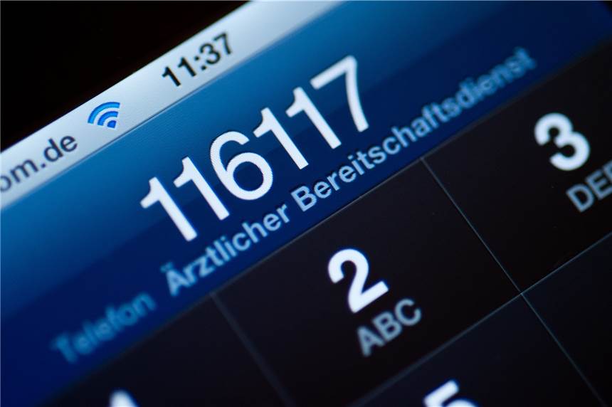 Bereitschaftsdienst der Ärzte ist endlich wieder über Glasfasertelefonie erreichbar Der ärztliche Bereitschaftsdienst unter 116 117 war über das Netz der Deutschen Glasfaser nicht zu erreichen.