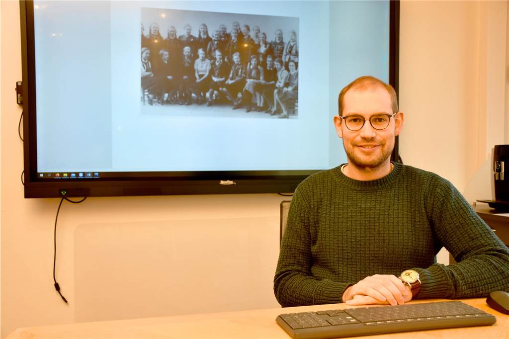 Ahaus hat Archiv im Griff: Rat sieht Zusammenarbeit mit Nachbarn skeptisch Der Ahauser Stadtarchivar Max Pfeiffer