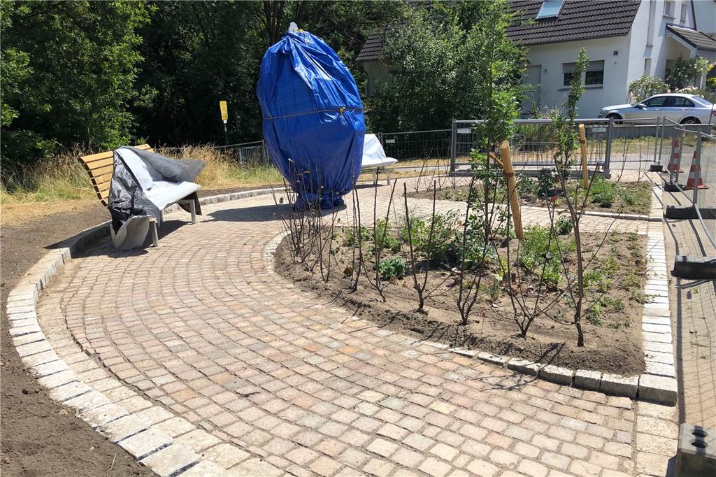 Liegt die Mitte von NRW wirklich in der Aplerbecker Mark? Es gibt Zweifel an dem Ort Der aktuelle Mittelpunkt von NRW an der Gurlittstraße. Hier wird am Mittwoch gefeiert.