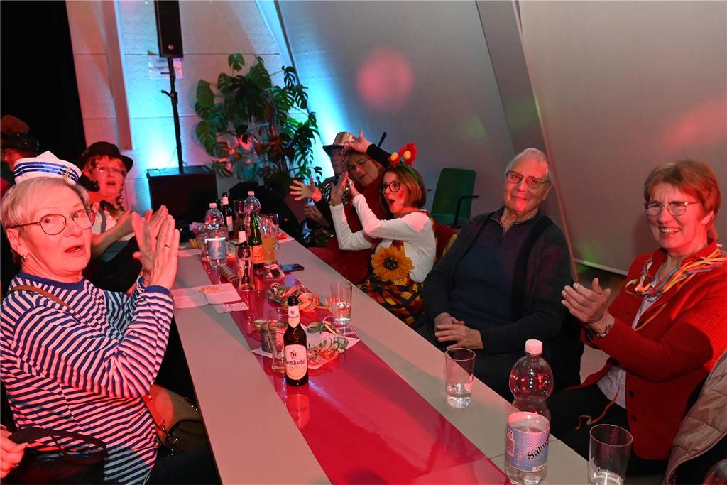 Der Altstadttreff wurde zum närrischen Hotspot der KFD St. Johannes Dorsten.