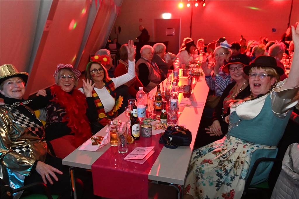 Der Altstadttreff wurde zum närrischen Hotspot der KFD St. Johannes Dorsten.