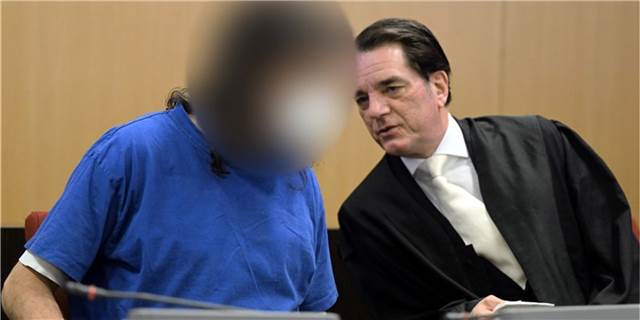 Düsseldorf: 23-Jähriger mit Poller erschlagen - „Ich hatte das Bedürfnis zu töten“