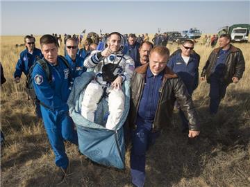 Der Astronaut Chris Cassidy scheint mit der beendeten Mission zufrieden zu sein. Foto: NASA/Bill Ingalls