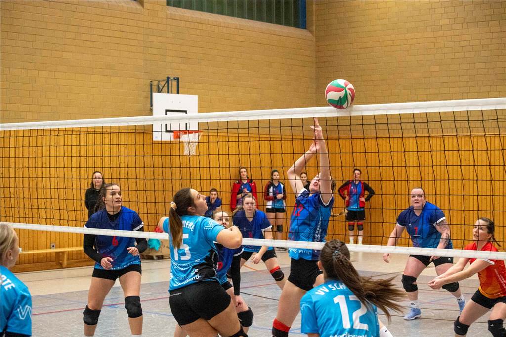 Der ATV Haltern ist mit einem glatten 3:0-Sieg gegen VV Schwerte erfolgreich ins Volleyball-Jahr 2025 gestartet.