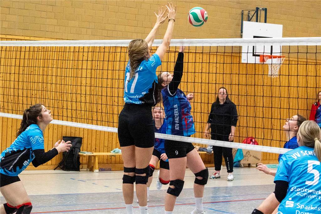 Der ATV Haltern ist mit einem glatten 3:0-Sieg gegen VV Schwerte erfolgreich ins Volleyball-Jahr 2025 gestartet.