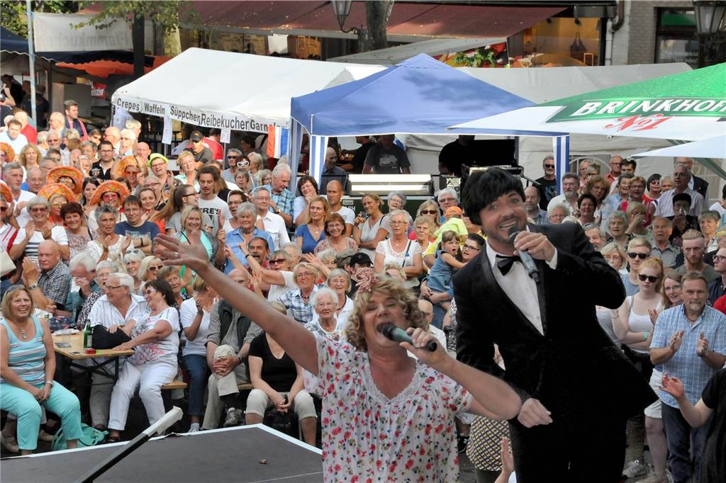 Nicht mal Proben möglich: Tritt die Operettenbühne jemals wieder auf? Der Auftritt der Schwerter Operettenbühne war immer der Höhepunkt und Abschluss des Pannekaukenfestes auf dem rappelvollen Marktplatz.