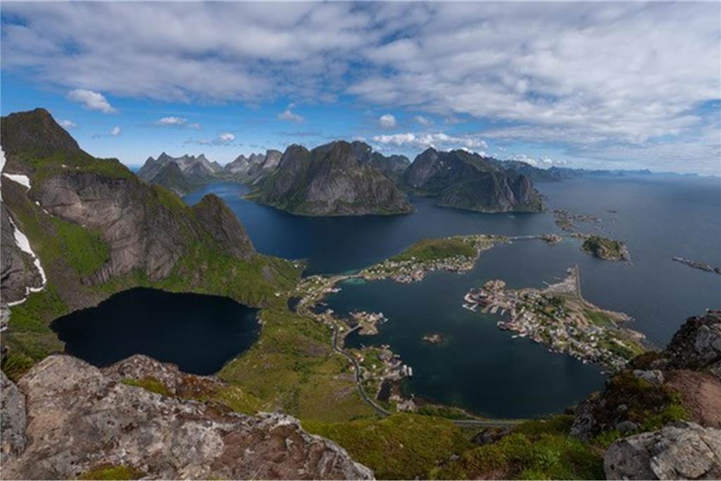 Schwerter reiste 10760 Kilometer quer durch Skandinavien Der Aussichtspunkt Reinebringen