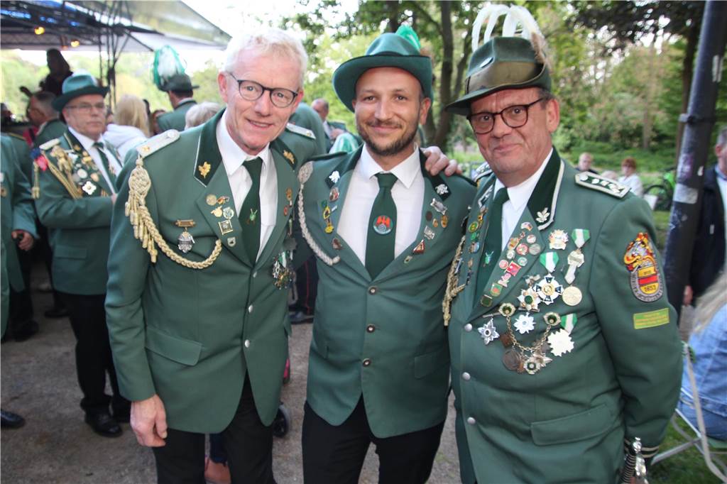 Der Austausch mit Vereinskollegen macht ganz offensichtlich Spaß. 