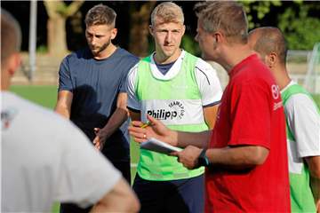 Der B-Ligist VfL Hörde um Ex-Profi Julian Koch ist in einer Kategorie unerreicht.