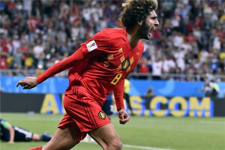 3:2-Thriller über Japan: Auch Belgien im WM-Viertelfinale Der Belgier Marouane Fellaini hat das Tor zum 2:2 erzielt und läuft jübelnd über das Spielfeld. Foto: Dirk Waem/BELGA