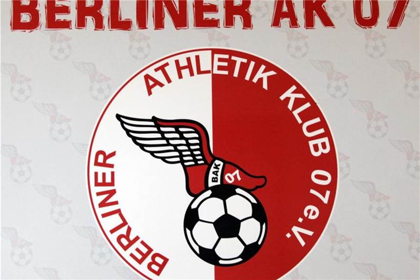 Berliner AK fährt zum Spiel nach Chemnitz Der Berliner AK fährt zum Spiel nach Chemnitz. Foto: Ole Spata