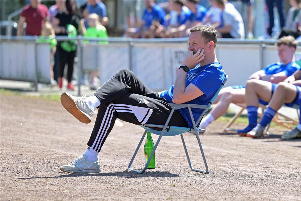 SV Heek entlässt Trainer Marco Weitz: Trennung noch vor Pokalspiel gegen Stadtlohn Der bisherige Co-Trainer Thomas Ruminski übernimmt gemeinsam mit Marius Lürick übergangsweise.