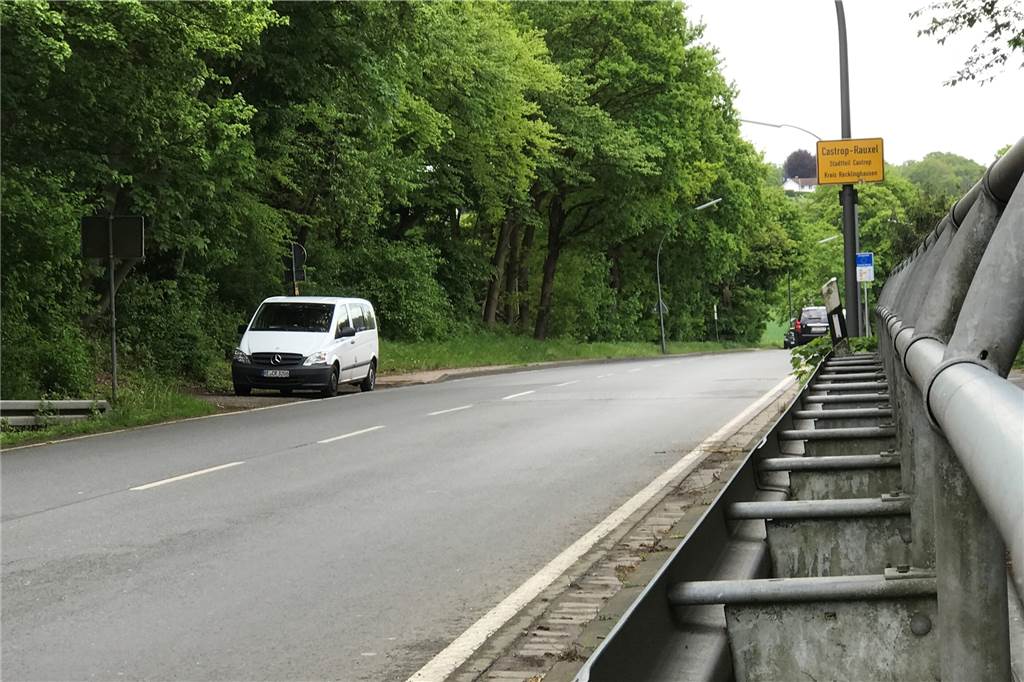 Neuer mobiler Blitzer der Stadt ist jetzt in Castrop-Rauxel im Einsatz Der Blitzwagen der Stadt war viele Monate nicht im Einsatz.