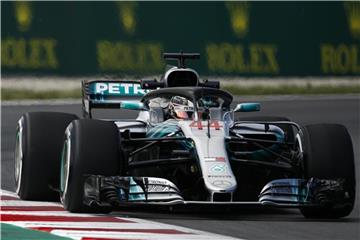Der Brite Lewis Hamilton fuhr im Training zum Großen Preis von Spanien die schnellste Zeit. Foto: Eric Alonso/ZUMA Wire