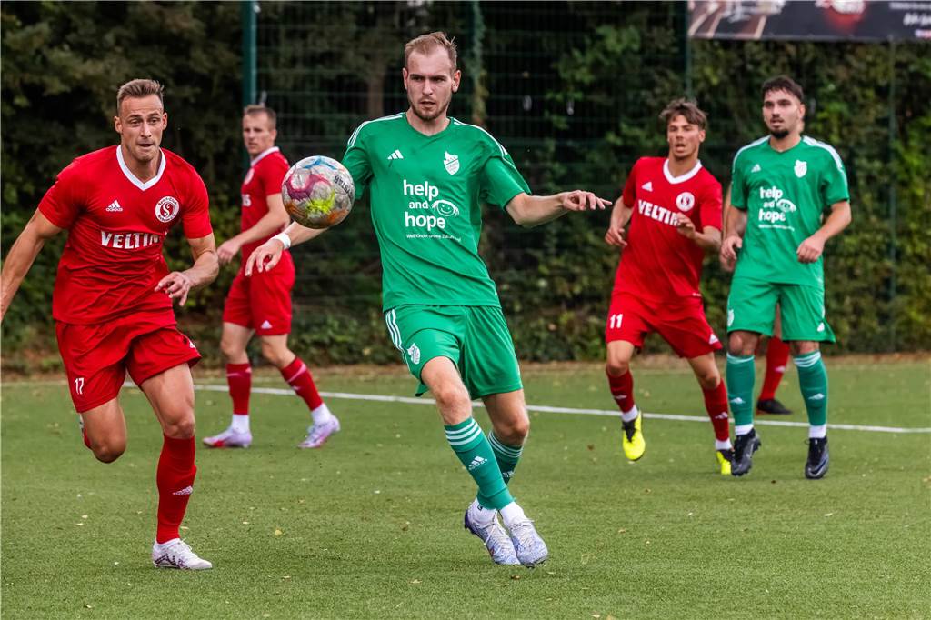 Fast alle Dortmunder Teams mit Siegen am Wochenende: Die besten Fotos vom Wochenende Der BSV Schüren setzte sich nach dem Sieg gegen Neheim an die Tabellenspitze.