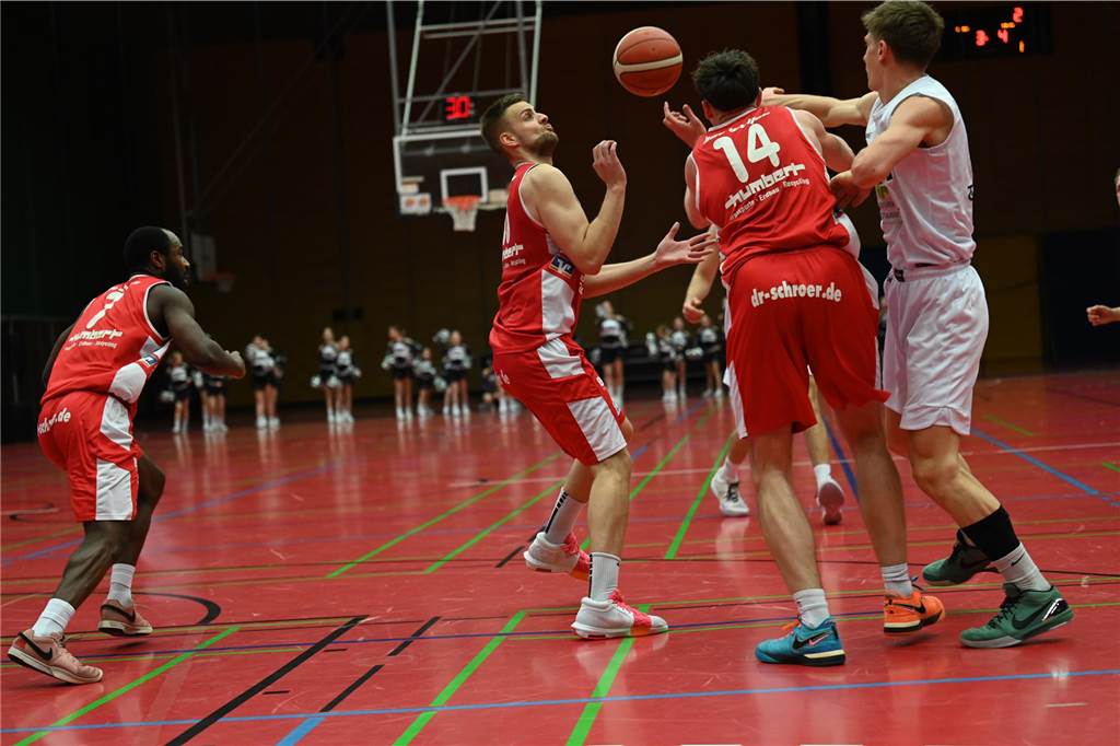 Der BSV Wulfen setzte sich knapp im Derby bei Citybasket Recklinghausen durch.