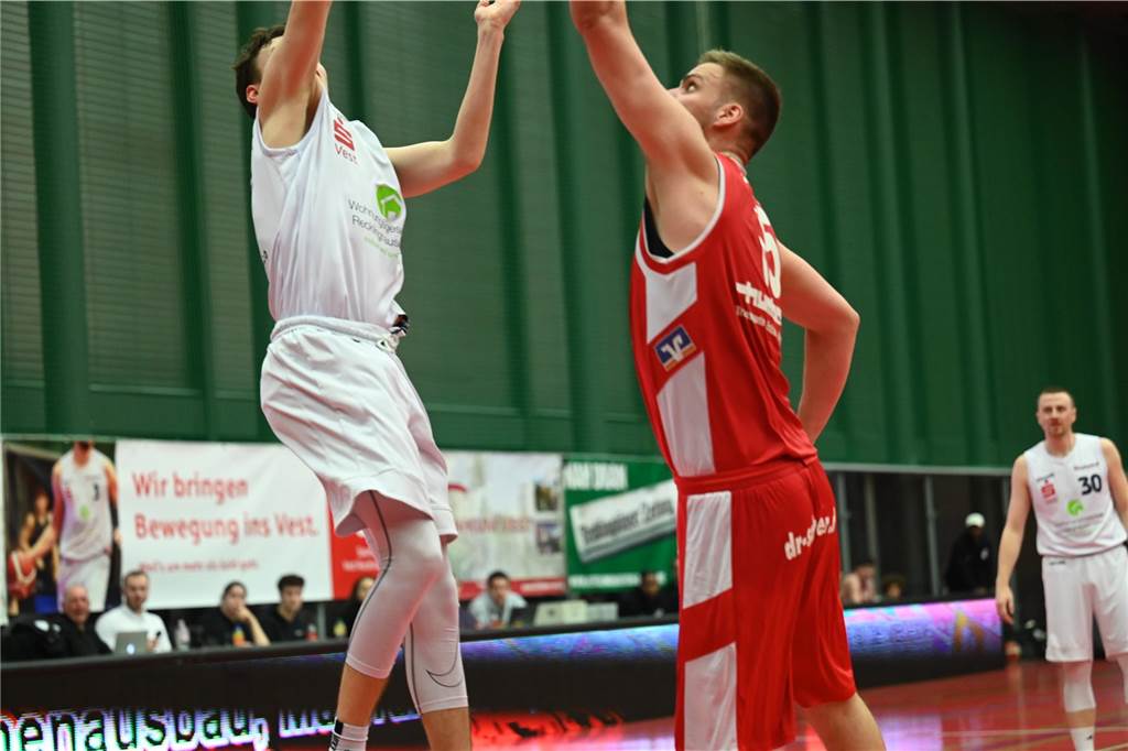 Der BSV Wulfen setzte sich knapp im Derby bei Citybasket Recklinghausen durch.