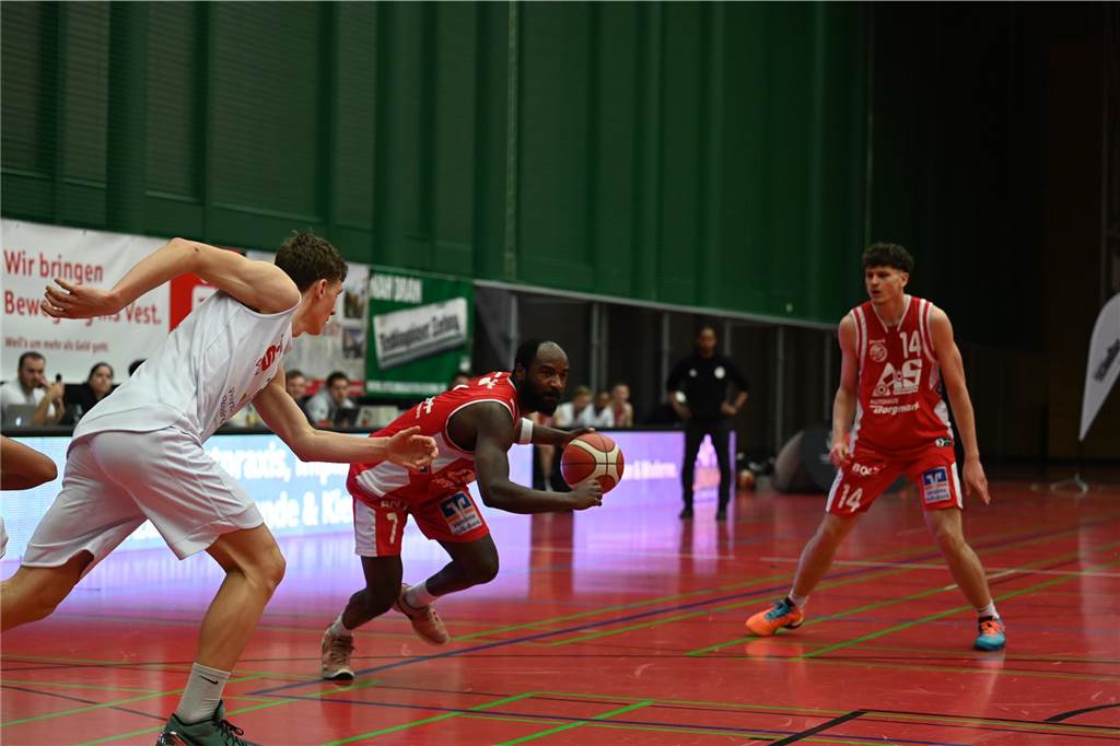 Der BSV Wulfen setzte sich knapp im Derby bei Citybasket Recklinghausen durch.