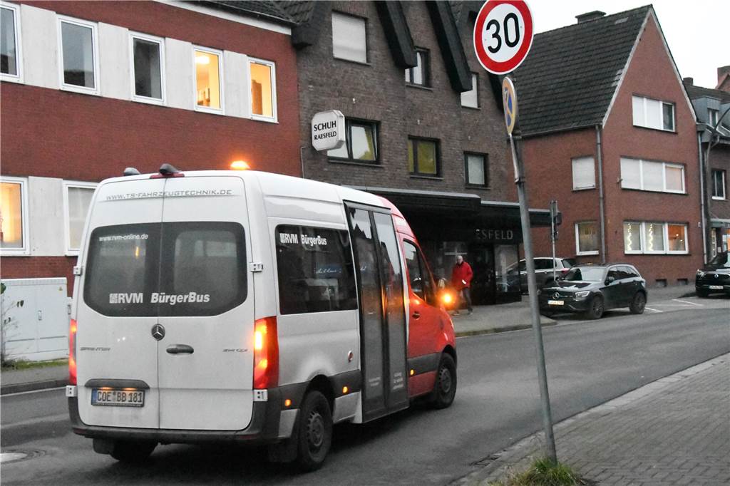 Neues Konzept: Bürgerbusverein Nordkirchen fährt nicht mehr nach Selm Der Bürgerbus Nordkirchen ist von Montag bis Freitag regelmäßig zwischen Nordkirchen, Südkirchen und Capelle unterwegs.