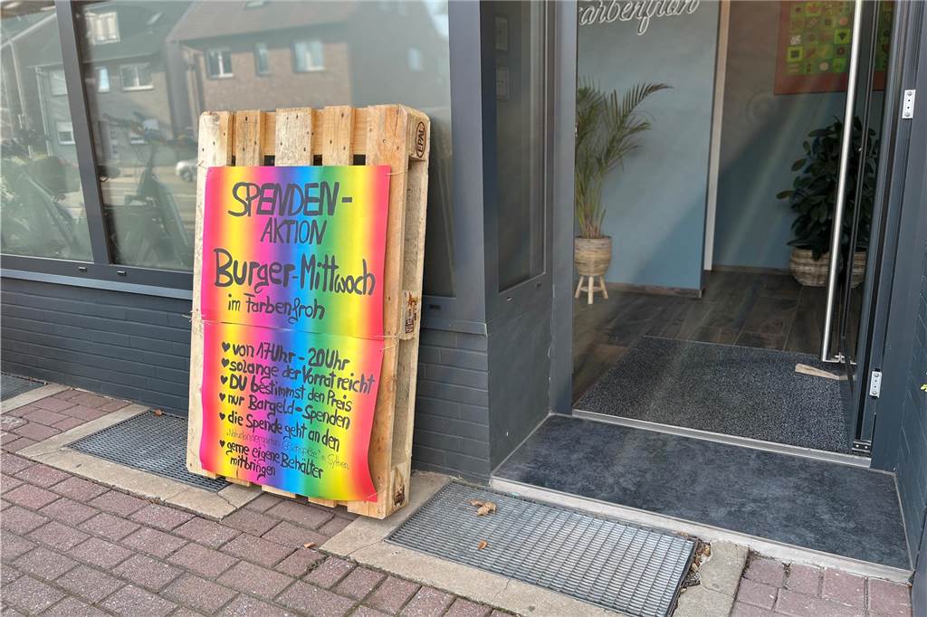 Vegane Burger-Aktion im Farbenfroh trifft den Nerv der Gäste Der Burger-Mittwoch im Restaurant "Farbenfroh" geht noch so lange weiter, wie der Vorrat reicht.
