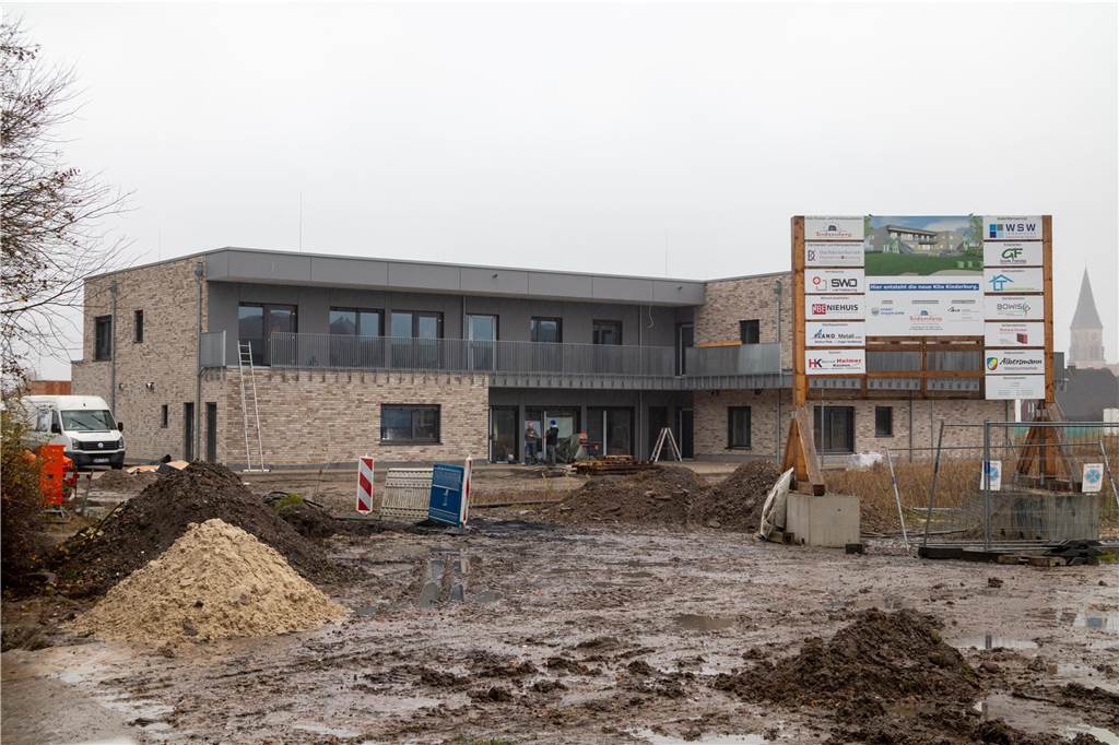 Enorme Herausforderungen: Stadtlohn blickt Millionendefiziten entgegen Burgkindergarten vor der Fertigstellung