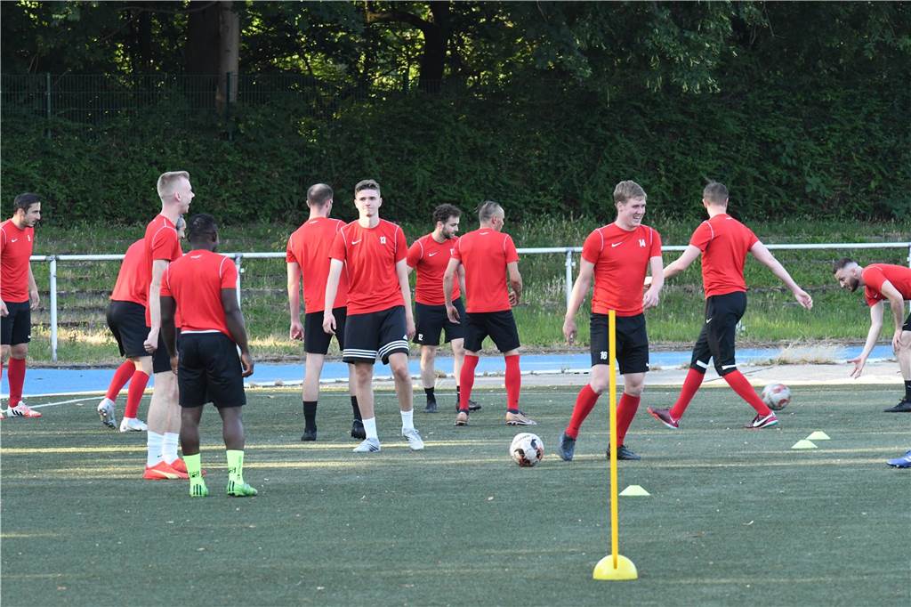 Der BV Brambauer hat die erste Trainingseinheit in der Vorbereitung hinter sich.