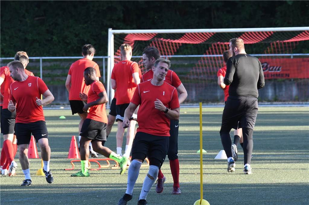 Der BV Brambauer hat die erste Trainingseinheit in der Vorbereitung hinter sich.