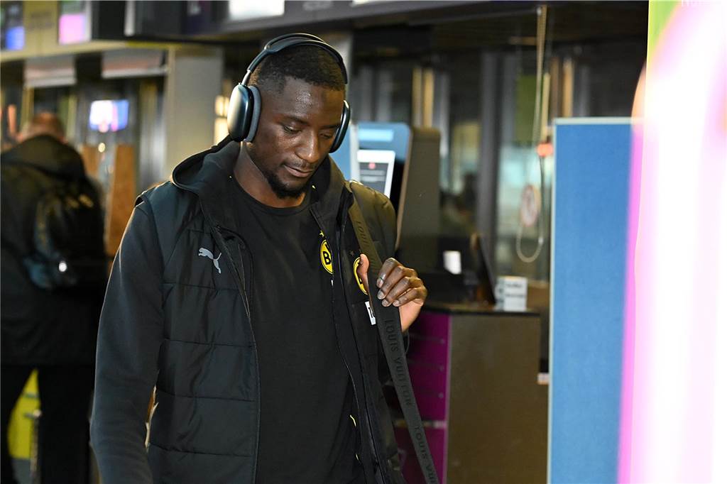Der BVB auf dem Weg nach Heidenheim.