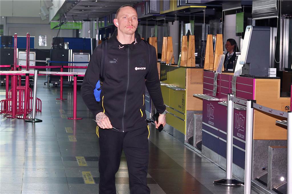 Der BVB auf dem Weg nach Leipzig.