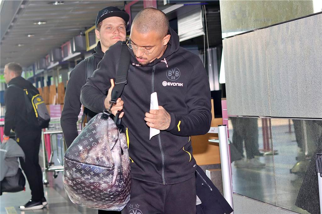 Der BVB auf dem Weg nach Leipzig.