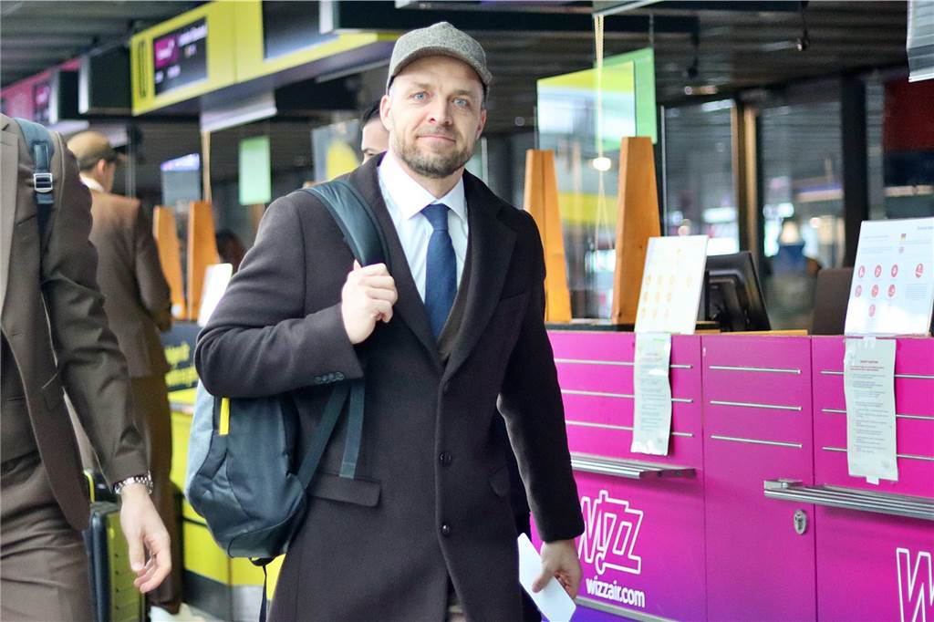 Der BVB auf dem Weg nach London.