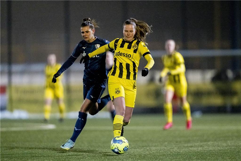 BVB-Frauen unterliegen VfL Bochum im Pokal mit 2:3 Der BVB führte schon mit 2:0 gegen den VfL Bochum.