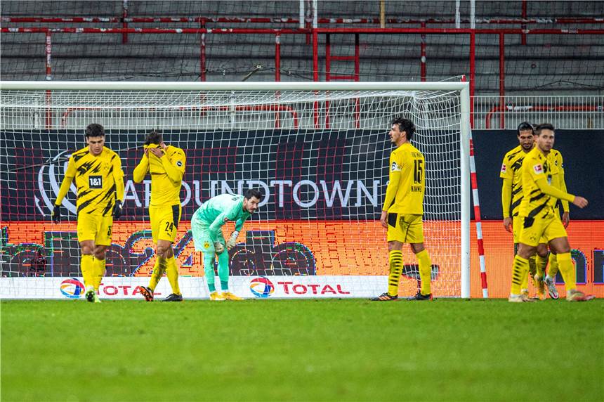 Kompletter Ausfall beim 1:2 gegen Union: Der BVB steht vor einem harten Winter Der BVB rutscht nach dem 1:2 bei Union Berlin immer weiter ab.