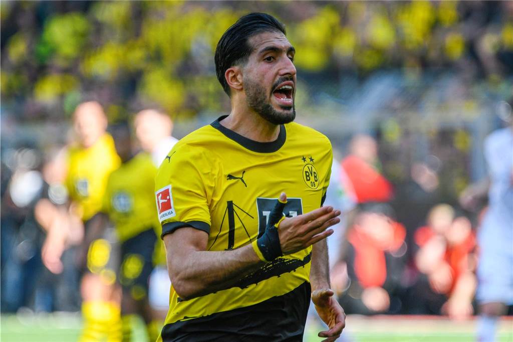 Emre Can diskutiert.